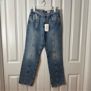AG ALEXXIS PANELED Vintage Straight Size 28 Jeans Showroom
